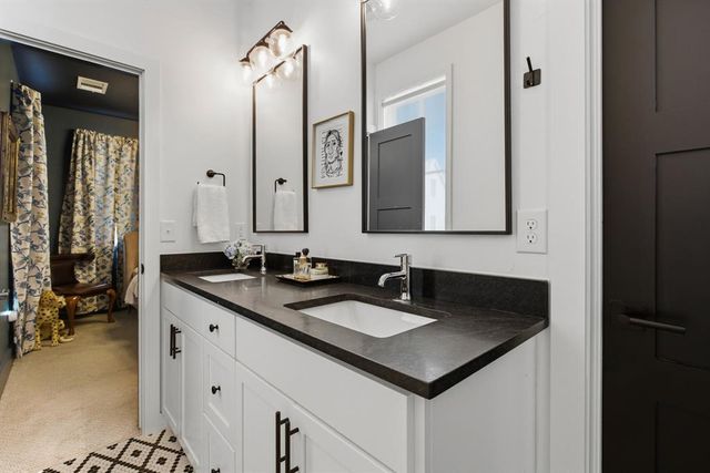 926 Pedalers Lane, Oklahoma City, OK 73108