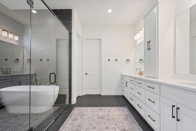 10229 Creekside Lane, Waco, TX 76712