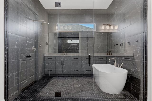 10229 Creekside Lane, Waco, TX 76712