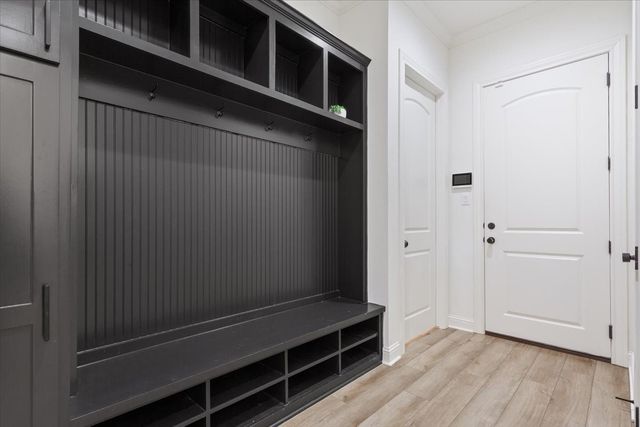 10229 Creekside Lane, Waco, TX 76712