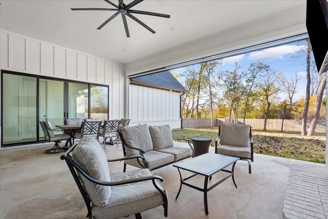 10229 Creekside Lane, Waco, TX 76712