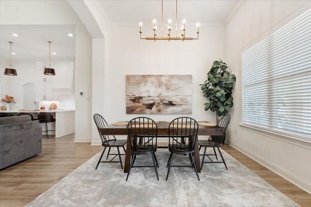 10229 Creekside Lane, Waco, TX 76712