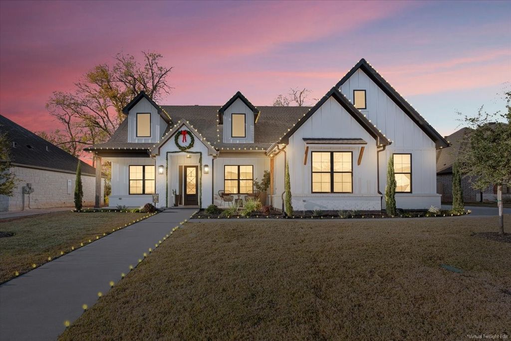 10229 Creekside Lane, Waco, TX 76712