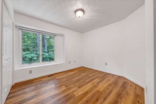 112 Sedgefield LN, Vinton, VA 24179