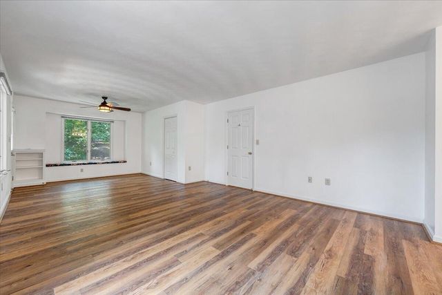 112 Sedgefield LN, Vinton, VA 24179