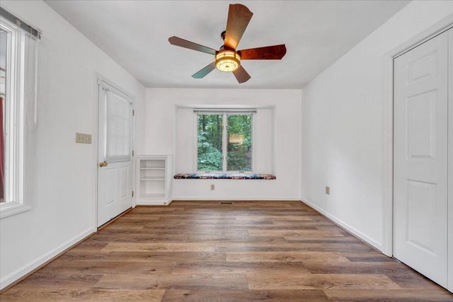 112 Sedgefield LN, Vinton, VA 24179