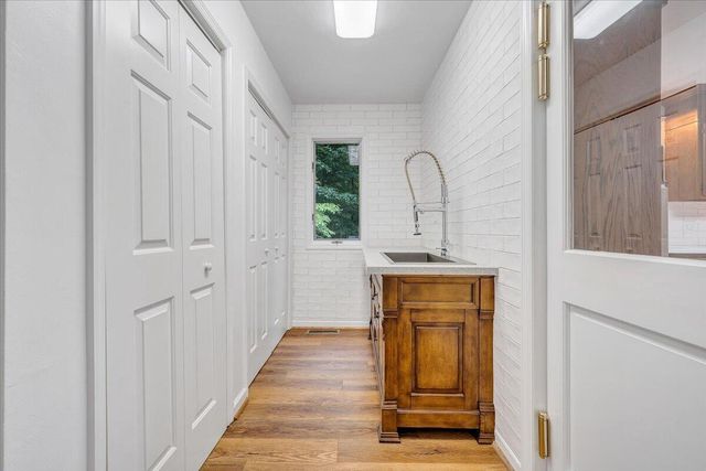 112 Sedgefield LN, Vinton, VA 24179
