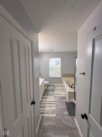 5307 Misthaven Lane, Greenwood, IN 46143