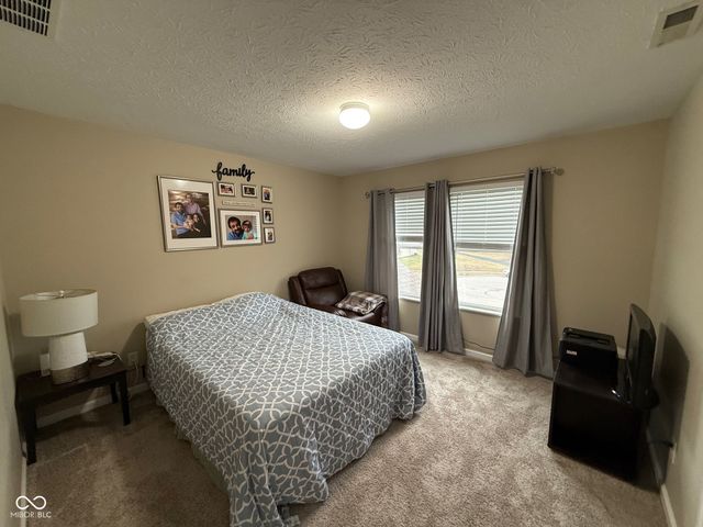 5307 Misthaven Lane, Greenwood, IN 46143