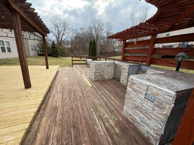 5307 Misthaven Lane, Greenwood, IN 46143