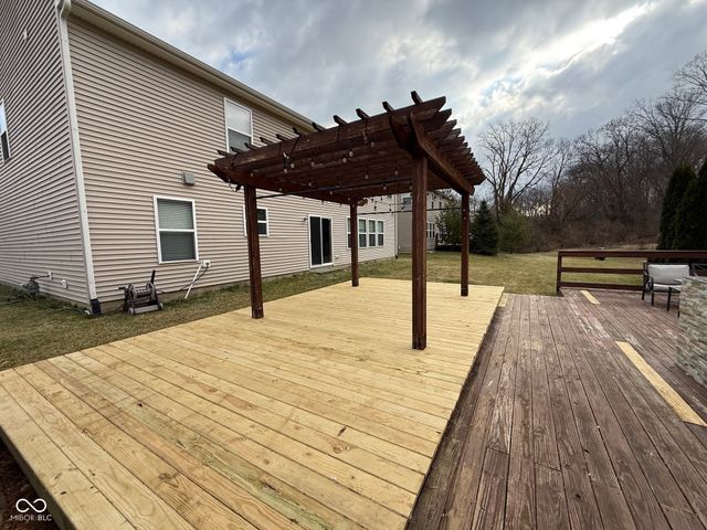 5307 Misthaven Lane, Greenwood, IN 46143