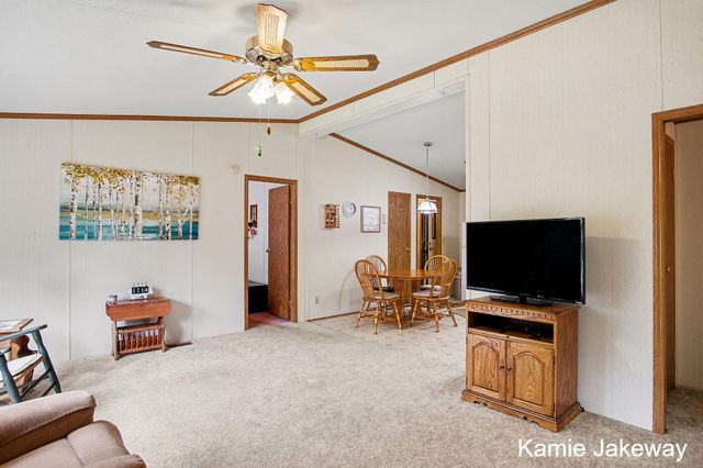 1720 W Fenwick Road, Fenwick, MI 48834