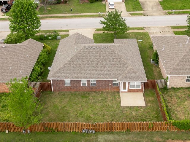 3407 SW Carriageway Avenue, Bentonville, AR 72712