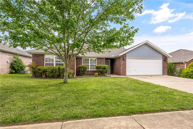 3407 SW Carriageway Avenue, Bentonville, AR 72712