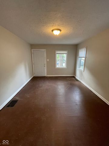 3915 Hillside Avenue, Indianapolis, IN 46205