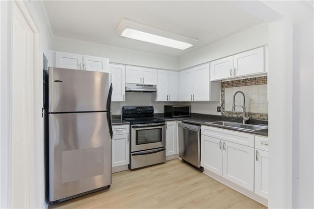 6520 Roswell Road 79, Sandy Springs, GA 30328