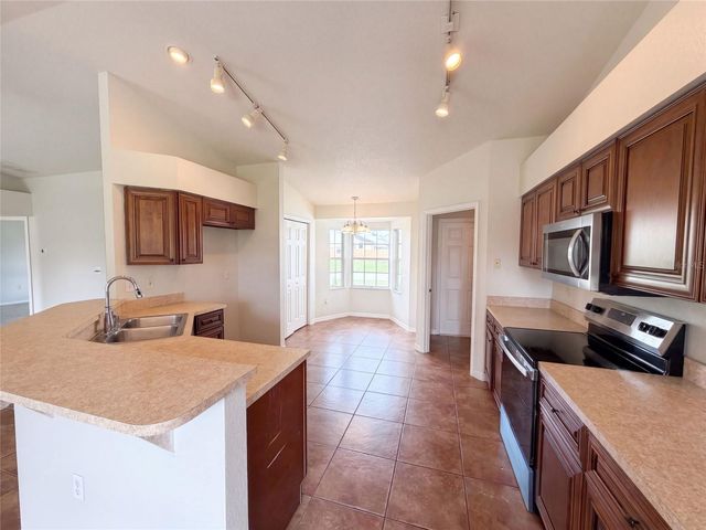 6536 HORIZON POINT DRIVE, Lakeland, FL 33813