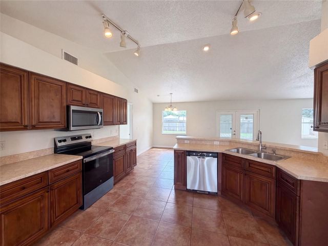 6536 HORIZON POINT DRIVE, Lakeland, FL 33813