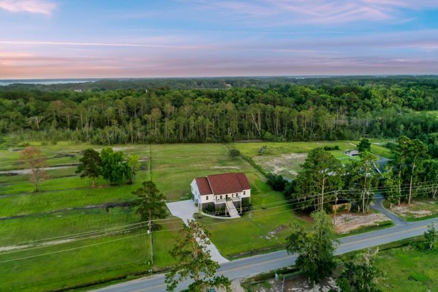 4808 Wilson Road, Meggett, SC 29449