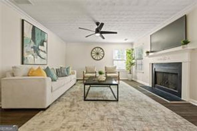 211 Millstone Drive, Hampton, GA 30228