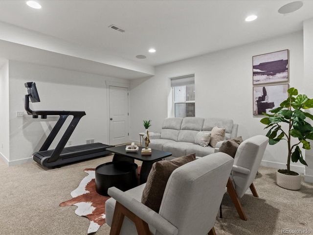 8698 E 54th Pl, Denver, CO 80238