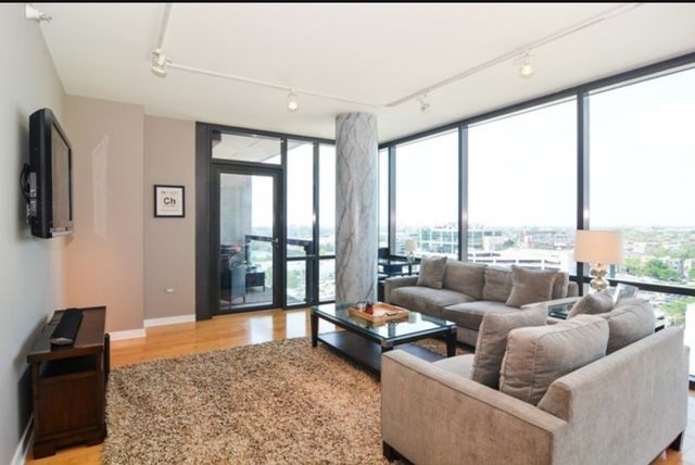 860 W Blackhawk Street 1205, Chicago, IL 60642