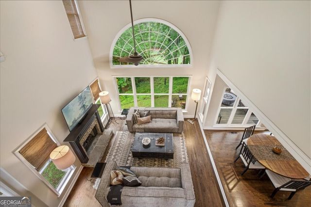 1021 Towne Lake Hills E, Woodstock, GA 30189