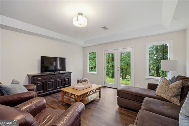 1021 Towne Lake Hills E, Woodstock, GA 30189