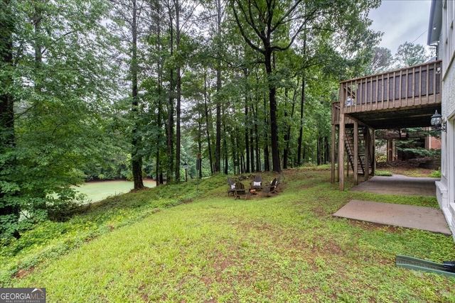 1021 Towne Lake Hills E, Woodstock, GA 30189