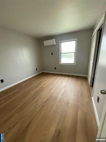 77 Miles Street 2, Elmwood Park, NJ 07407