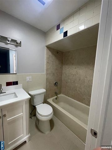 77 Miles Street 2, Elmwood Park, NJ 07407