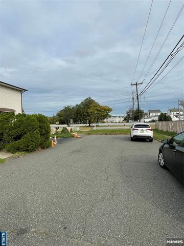 77 Miles Street 2, Elmwood Park, NJ 07407