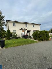 77 Miles Street 2, Elmwood Park, NJ 07407