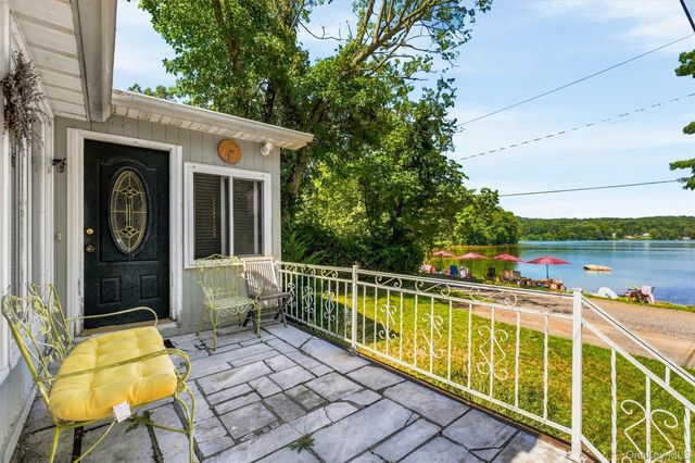 26 Brook Avenue, Hopewell Junction, NY 12533