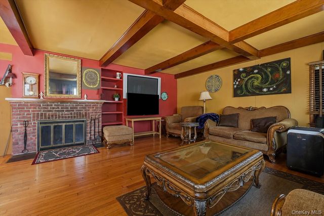 26 Brook Avenue, Hopewell Junction, NY 12533