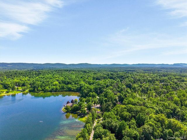 26 Brook Avenue, Hopewell Junction, NY 12533
