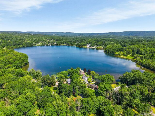 26 Brook Avenue, Hopewell Junction, NY 12533