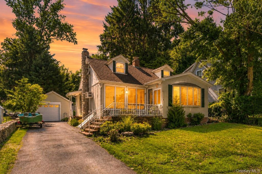 26 Brook Avenue, Hopewell Junction, NY 12533