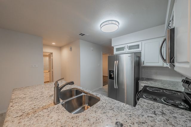 8317 Elm Court, North Richland Hills, TX 76182