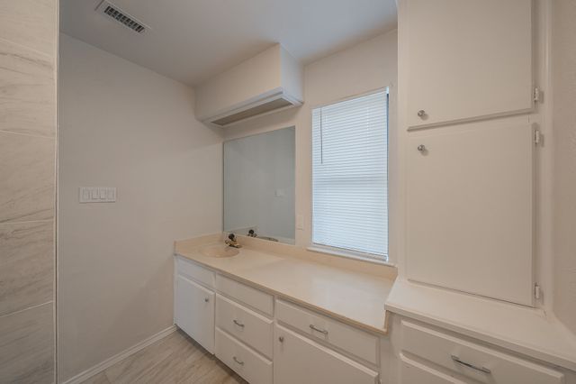 8317 Elm Court, North Richland Hills, TX 76182