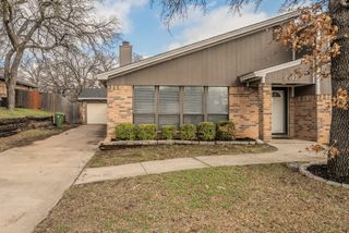 8317 Elm Court, North Richland Hills, TX 76182