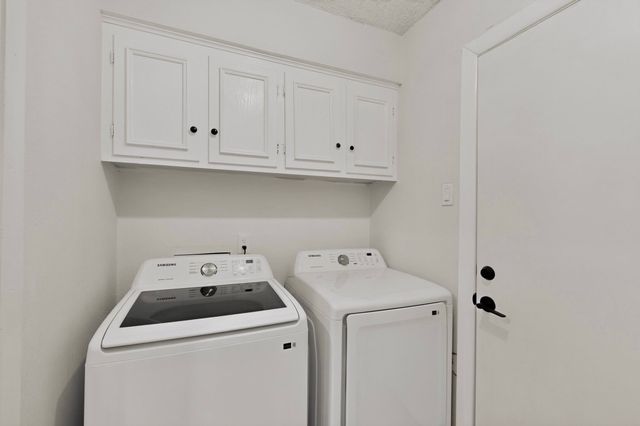 3508 Grande Bulevar, Irving, TX 75062