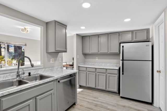 37 Middleton SE Court, Smyrna, GA 30080