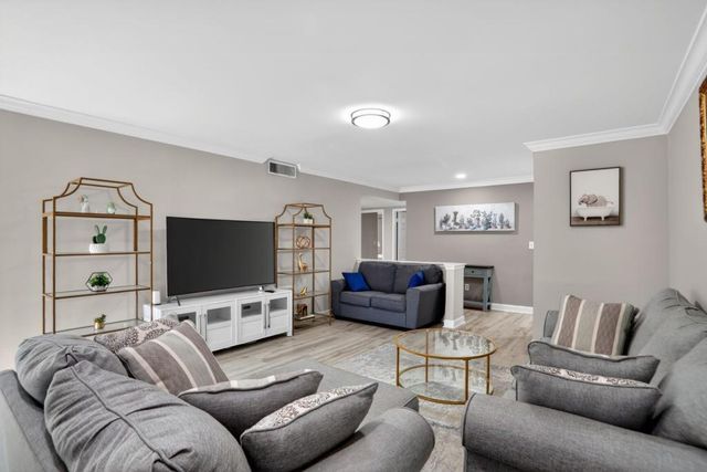 37 Middleton SE Court, Smyrna, GA 30080