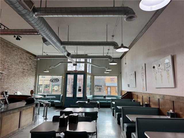 209 S 2nd Street E, Odessa, MO 64076