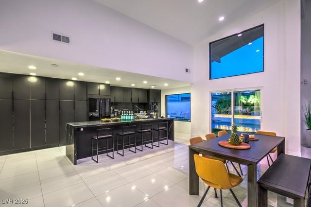 5785 Edna Avenue, Las Vegas, NV 89146