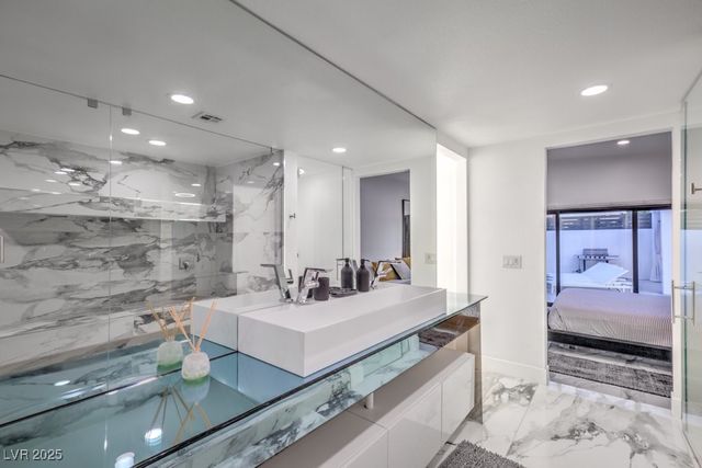 5785 Edna Avenue, Las Vegas, NV 89146