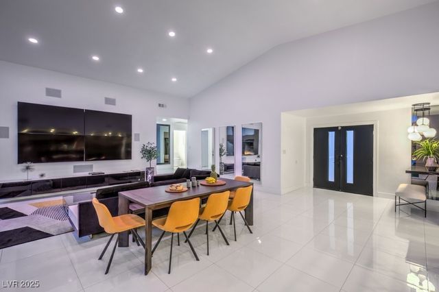 5785 Edna Avenue, Las Vegas, NV 89146