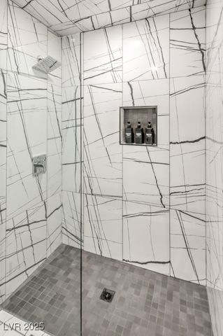 5785 Edna Avenue, Las Vegas, NV 89146