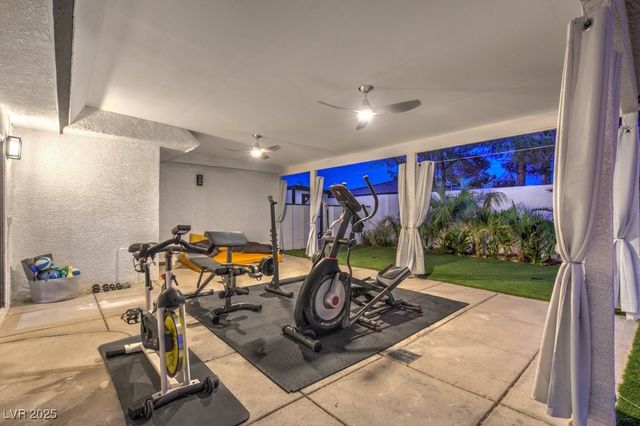 5785 Edna Avenue, Las Vegas, NV 89146